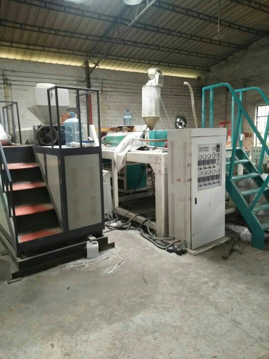 塑料厂处理全套塑料再生颗粒机器设备单层多层复合气泡膜机器破碎机器