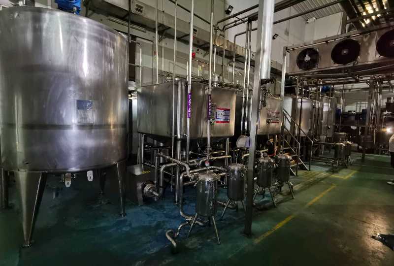 黔江回收飲料廠設備，乳品廠設備，果汁廠
