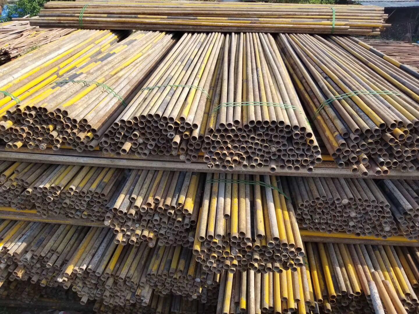 黑龙江钢管扣件回收，高价回收黑龙江废旧钢材