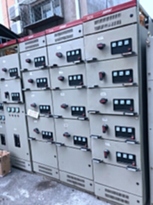 高压断路器柜回收、高压配电柜回收、低压配电柜回收、变频柜回收
