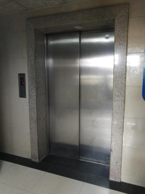河北电梯高价回收-保定二手电梯回收