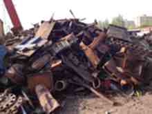 新疆长期回收废铁，大量废铁回收。高价回收废金属
