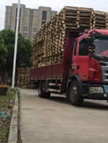 上海长期回收木推盘。木托盘回收