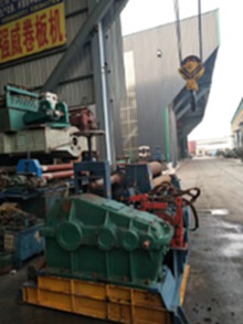 山东莱芜高价回收大量卷板机，卷板机回收
