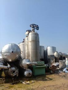 四川化工厂回收，化工设备回收