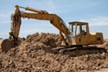 新疆高价回收挖掘机，二手挖掘机回收