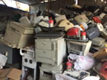 湖北黄石大量回收废办公家具