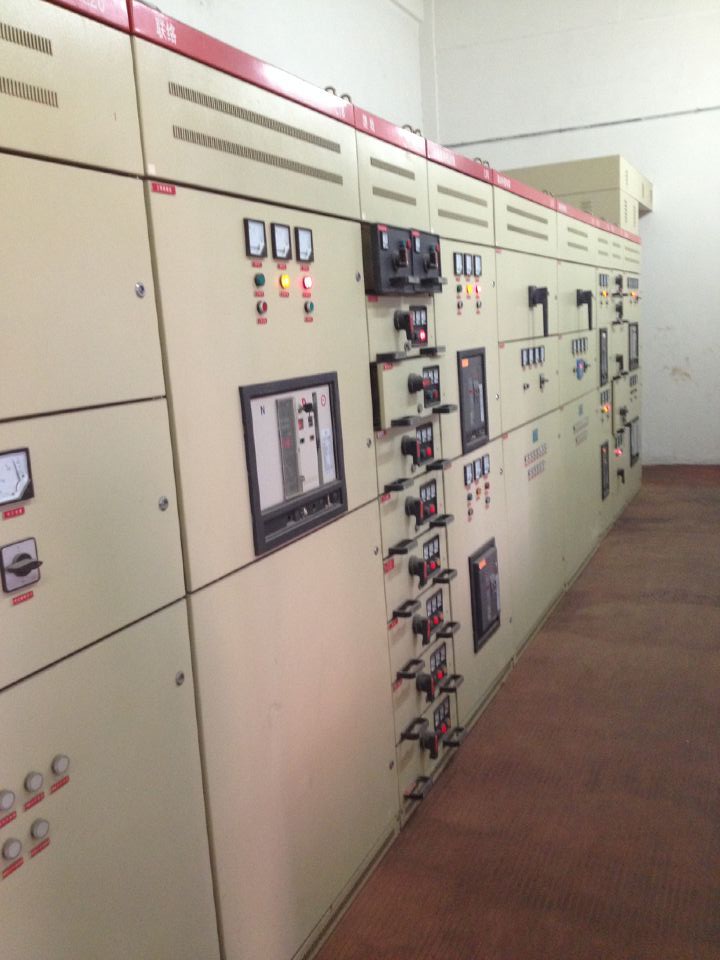   新疆克拉玛依市配电柜回收公司