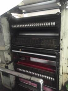 福建地区紧急出售一套上海高斯SSC轮转印报机，时间2001年