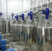 回收大型制药厂设备，制药用水设备
