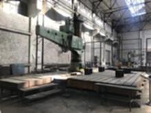加工厂结业出售中捷钻床 移动平台六米