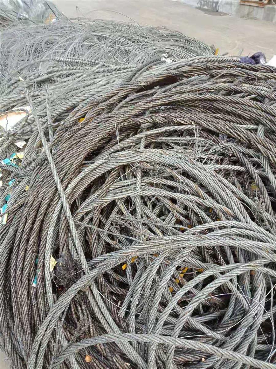 大量回收废旧钢丝绳图片
