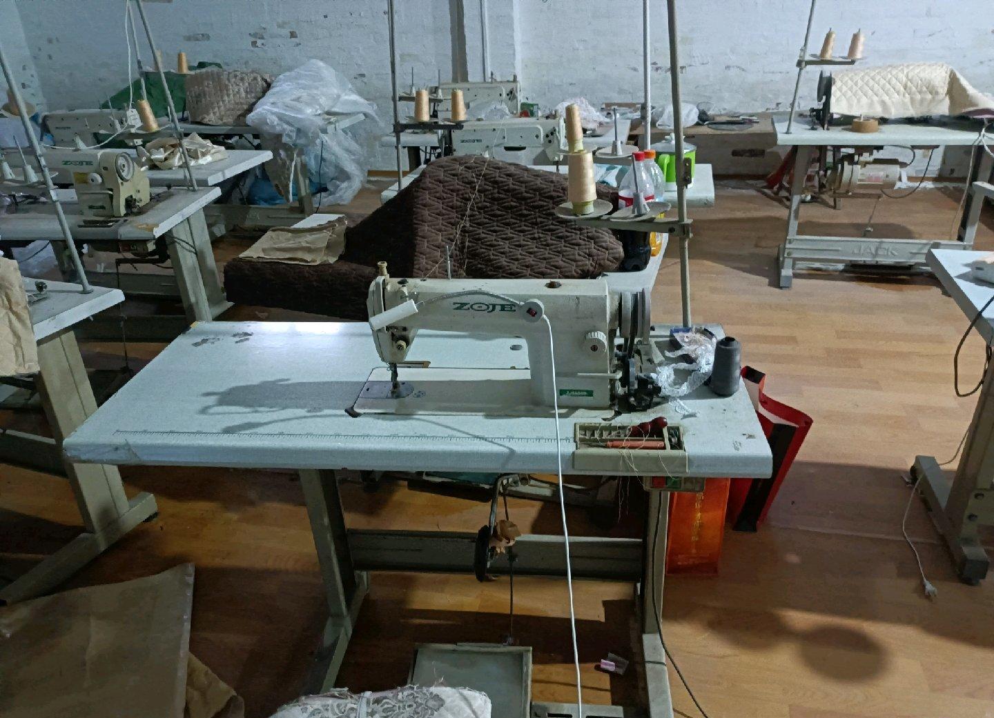 服装厂倒闭对外低价转让缝纫设备