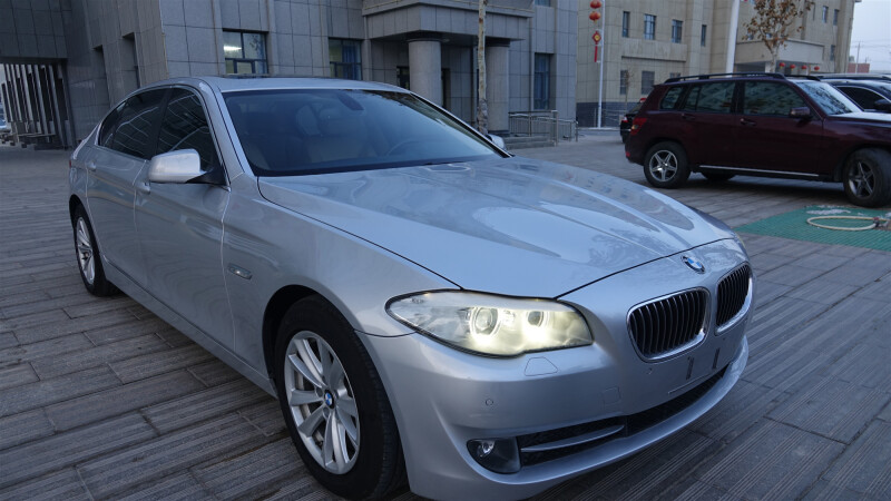 宝马BMW523轿车网络拍卖公告