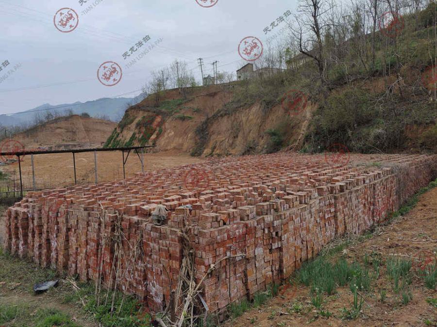 王源村刘家垭组砖厂成品砖约25万块网络拍卖公告