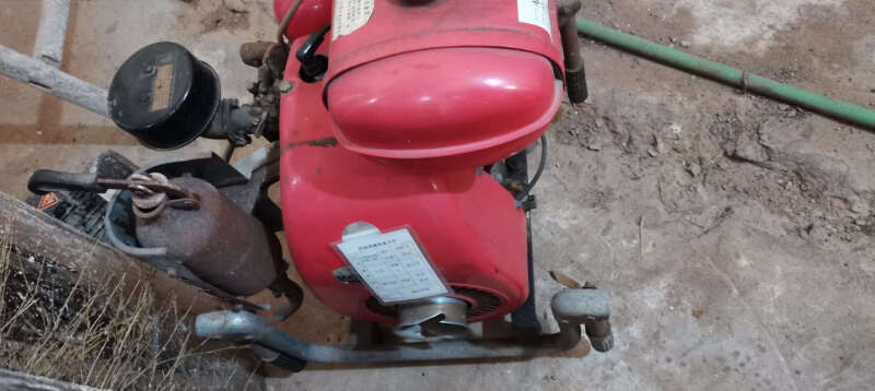 单位拟报废消防水泵 烤火灶设备2台详见 实物为准网络拍卖公告