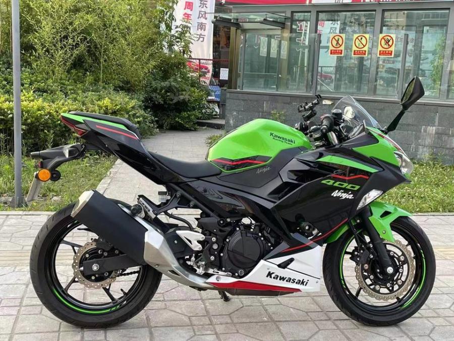 資產20年進口川崎ninja400 摩托車 可過戶網絡拍賣公告