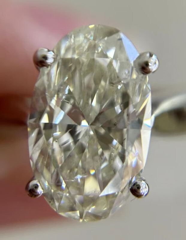 一批钻石戒指类网络拍卖公告
