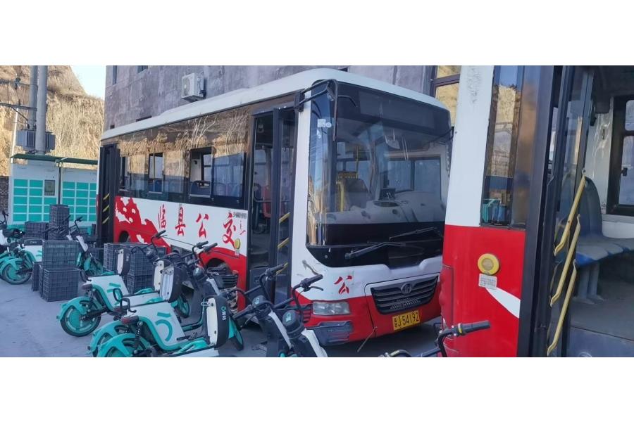 临县公交公司5辆大型普通客车网络拍卖公告