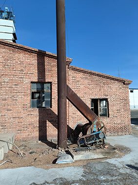 粮食烘干塔1座（燃煤热风炉 通风机 烟囱 斗式提升机）拍卖公告