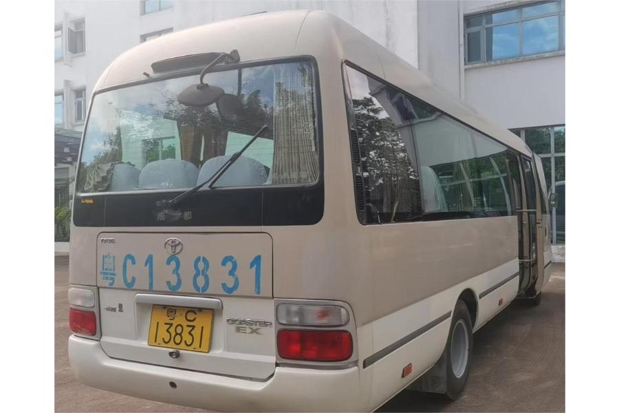 粵C13831大型普通客车（柯斯达牌 SCT6702TRB53LE）网络拍卖公告