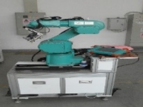 富士康一批保护膜贴合机 多功能工业机器人等共30台设备网络拍卖公告