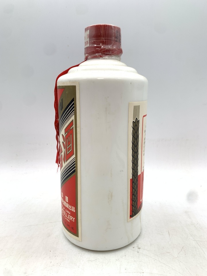 F0104t"1998年 53度 500ML茅台酒白皮1瓶"网络拍卖公告