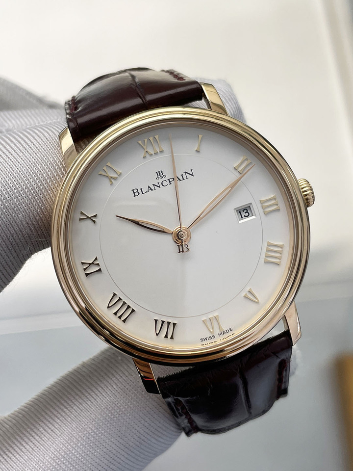 标O8122年保卡 98新宝珀Blancpain经典系列自动机械手表网络拍卖公告