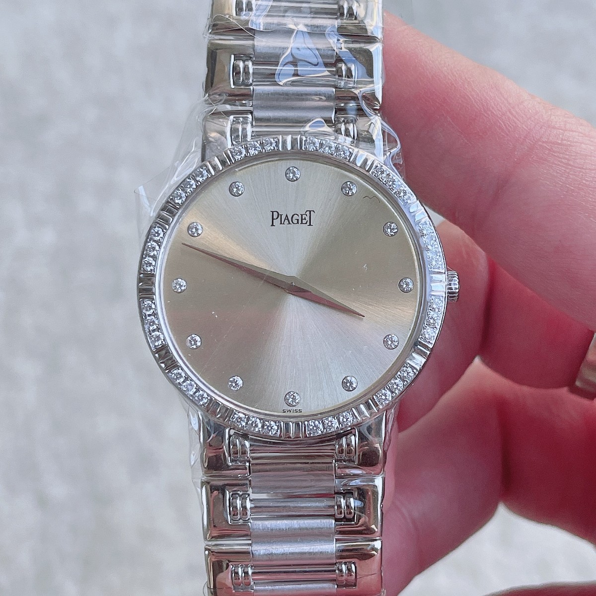 A818伯爵珠宝腕表系列女士金表名表手表网络拍卖公告