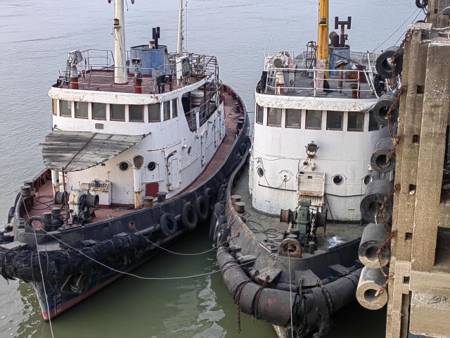 工业公司荻港船厂部分资产“海荻拖2号”废钢船出售招标