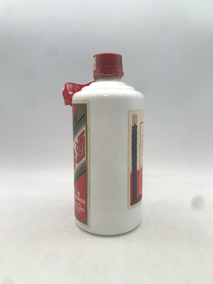 F0235t"1998年 53度 500ML茅台酒 白皮 1瓶"网络拍卖公告