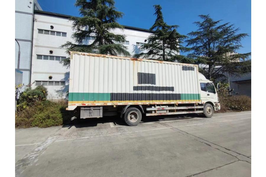 2015年2月的福田牌BJ5169XXY-F1重型箱式货车一辆网络拍卖公告