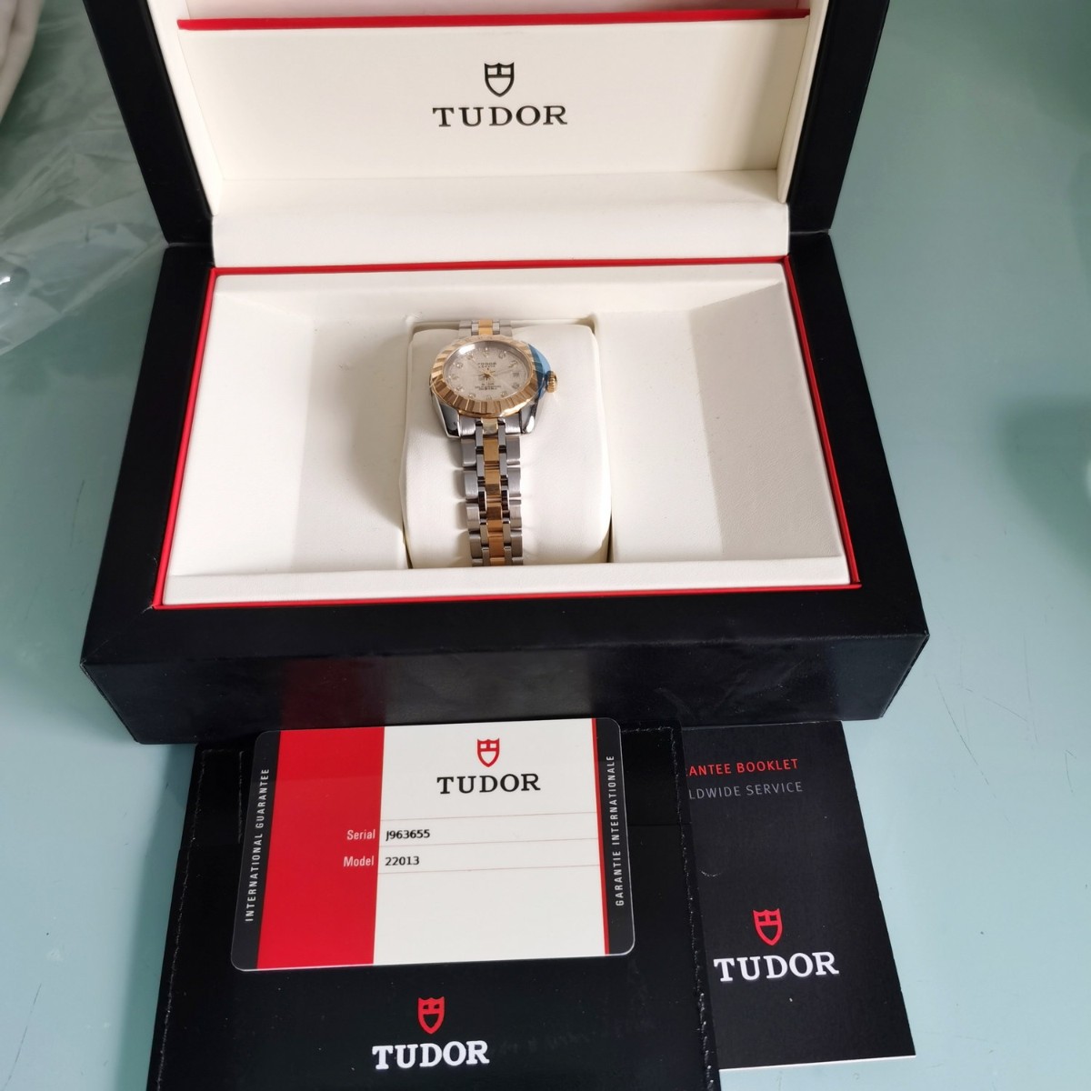 帝舵 TUDOR M22013-0009 28mm 女士自动机械手表 钢带 18K黄金网络拍卖公告