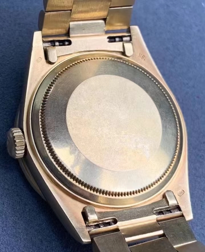 拍序7劳力士星期日历型系列18k黄金后镶钻自动机械手表网络拍卖公告