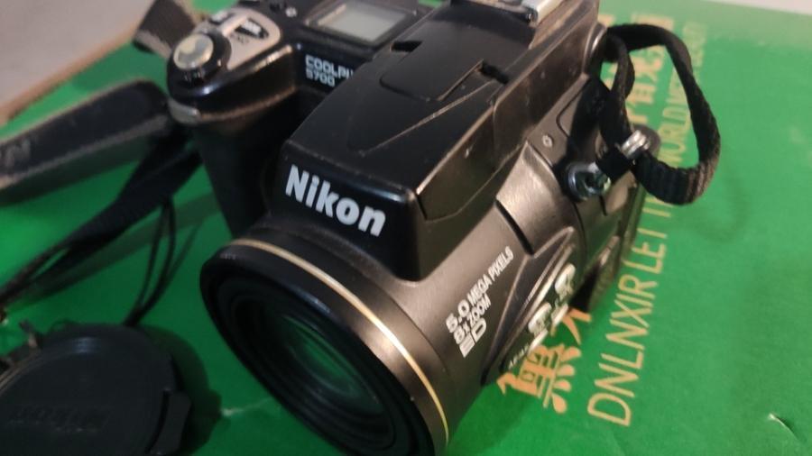 F478废旧设备尼康长焦自拍相机未测试 无配件网络拍卖公告