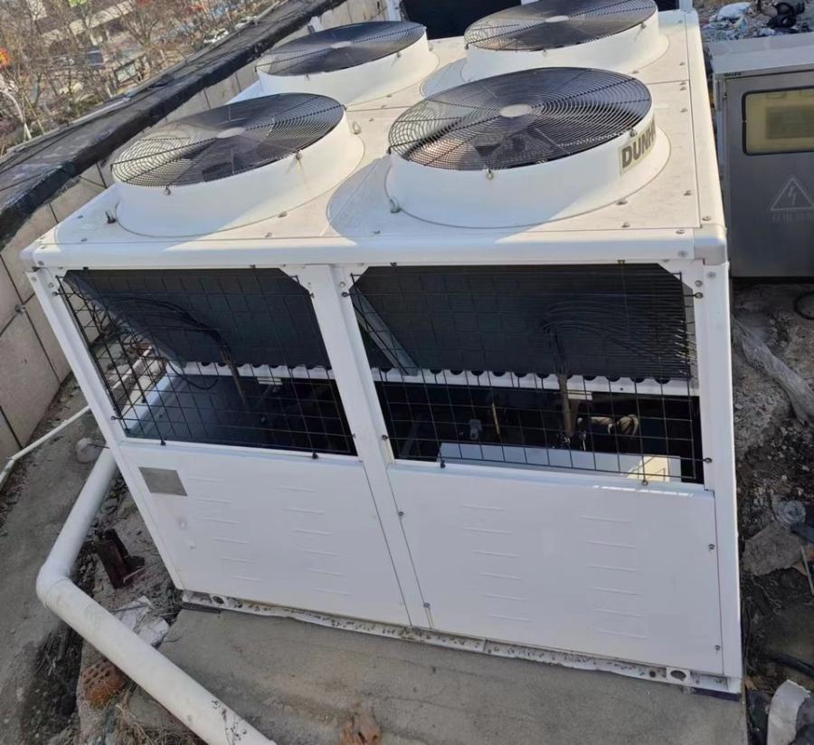 顿汉布什中央空调130风冷冷水热泵机组网络拍卖公告