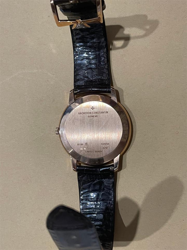 标识为江诗丹顿手表网络拍卖公告