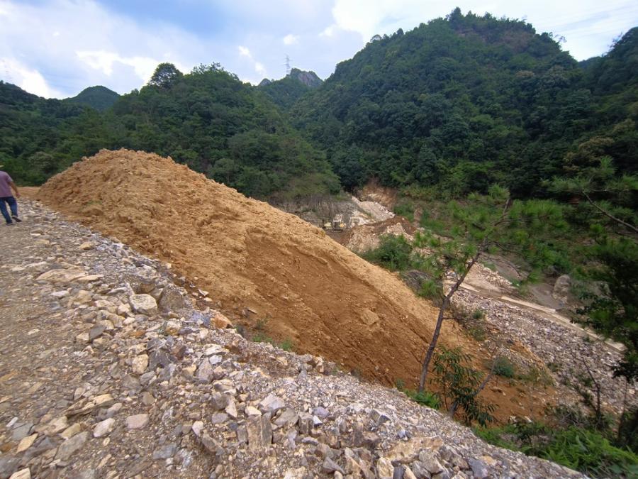 乐东山塘提升工程开挖产生土石方网络拍卖公告