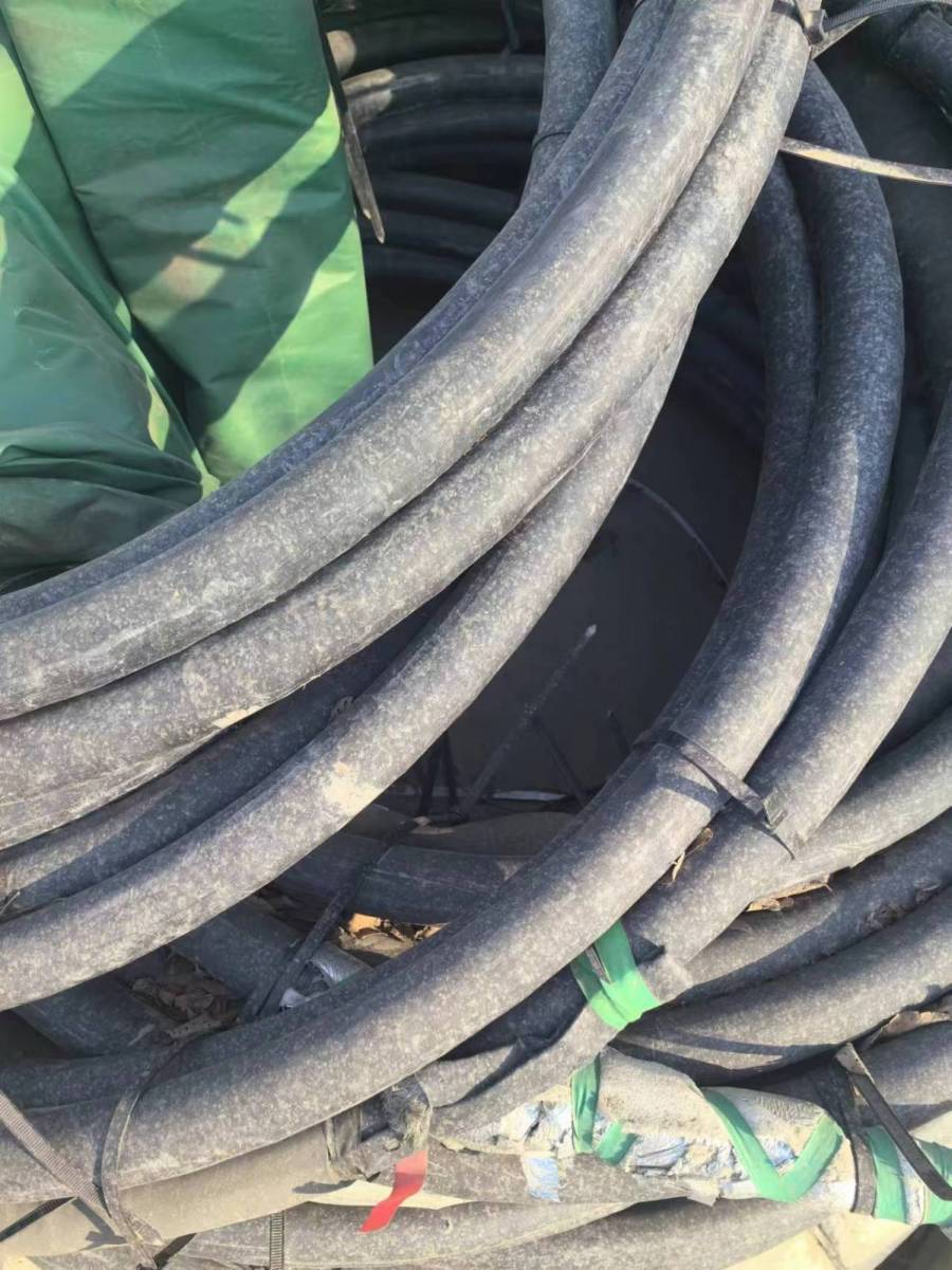 废旧电缆一批（高压缆 直流缆）废旧配铁件 废旧汇流排等网络拍卖公告