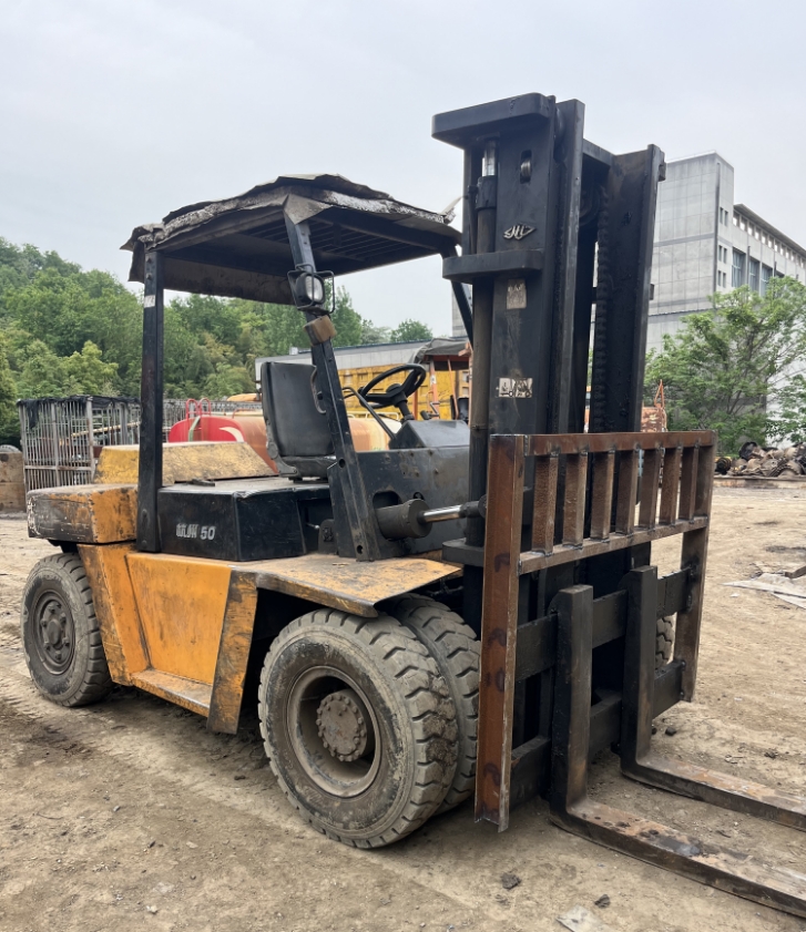 资产处置装卸工程机械设备5吨杭州叉车一辆网络拍卖公告