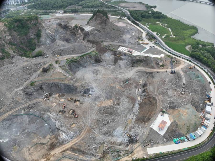 矿坑运动乐园项目剩余土石方约36万吨转让网络拍卖公告
