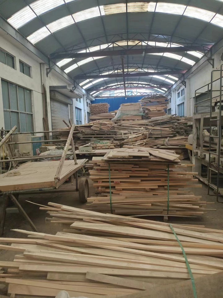 淮阴区爱森木材加工厂木材原料若干网络拍卖公告