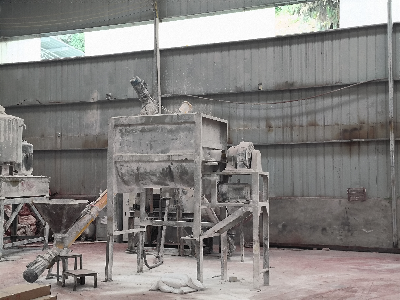 宝兴县园区发展投资有限公司对金三超细粉体材料厂构筑物残值及机器设备进行处置出售招标