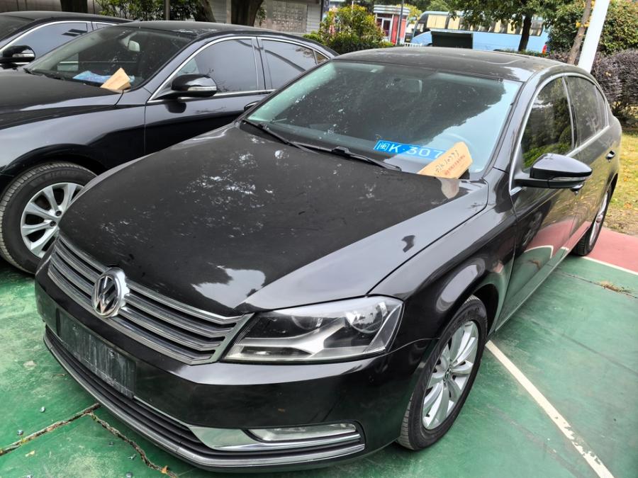 舊閩K30793大眾牌FV7187FBDWG轎車不網(wǎng)絡(luò)拍賣公告