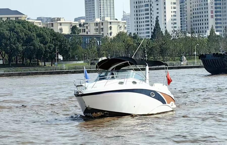 26尺西班牙進口運動游艇 水星130匹柴油雙發動機 配置房間 廁所 CCS證件齊全 可過戶網絡拍賣公告